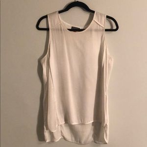 Silky Vince Camuto side slit shell